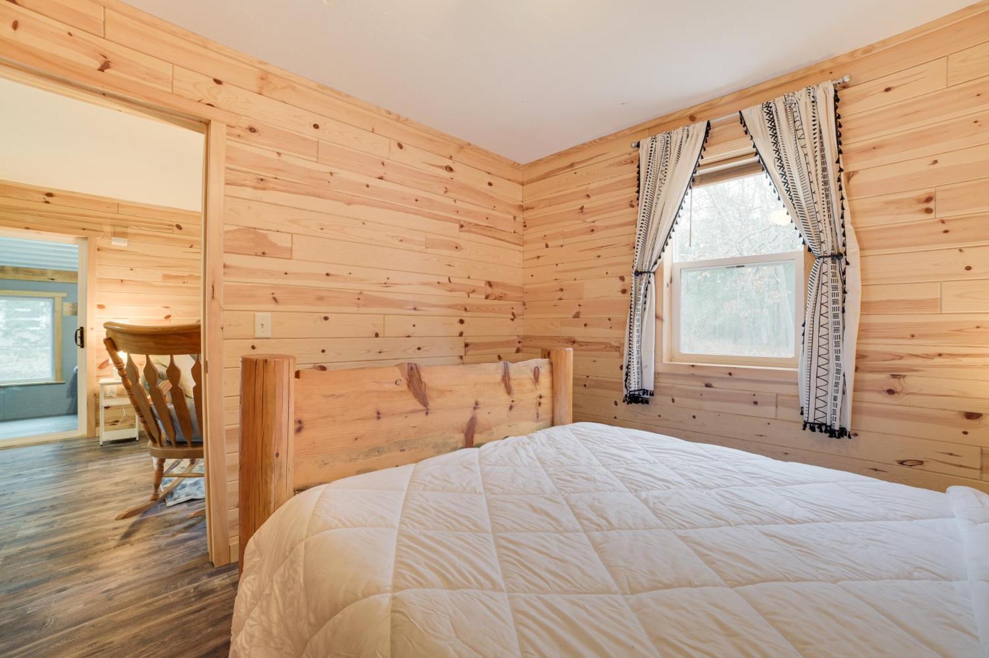 Scenic Evans Hideaway Steps To Lake Huron! Oscoda Exteriér fotografie