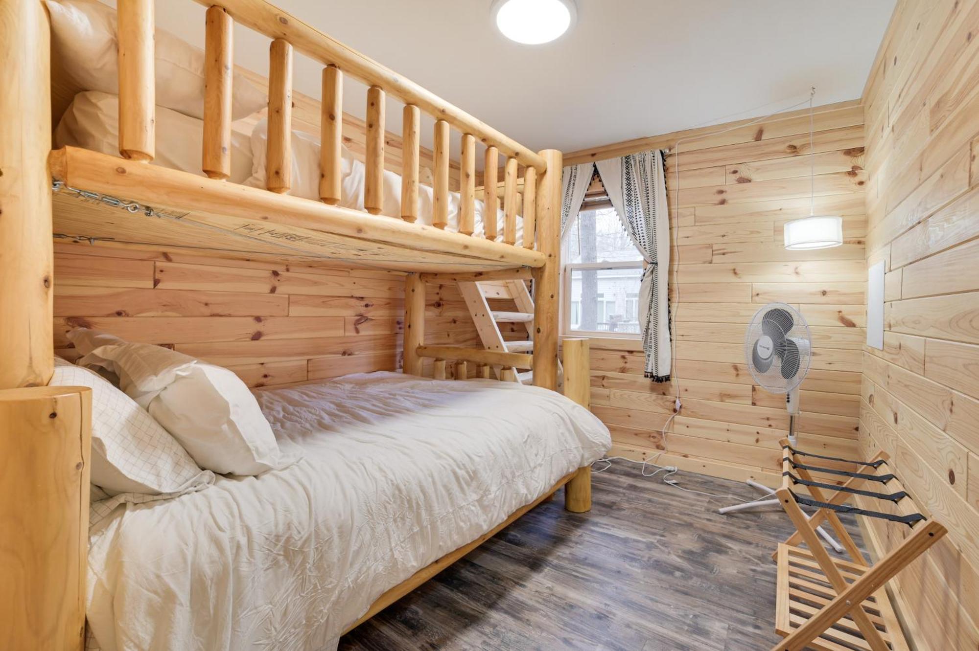 Scenic Evans Hideaway Steps To Lake Huron! Oscoda Exteriér fotografie