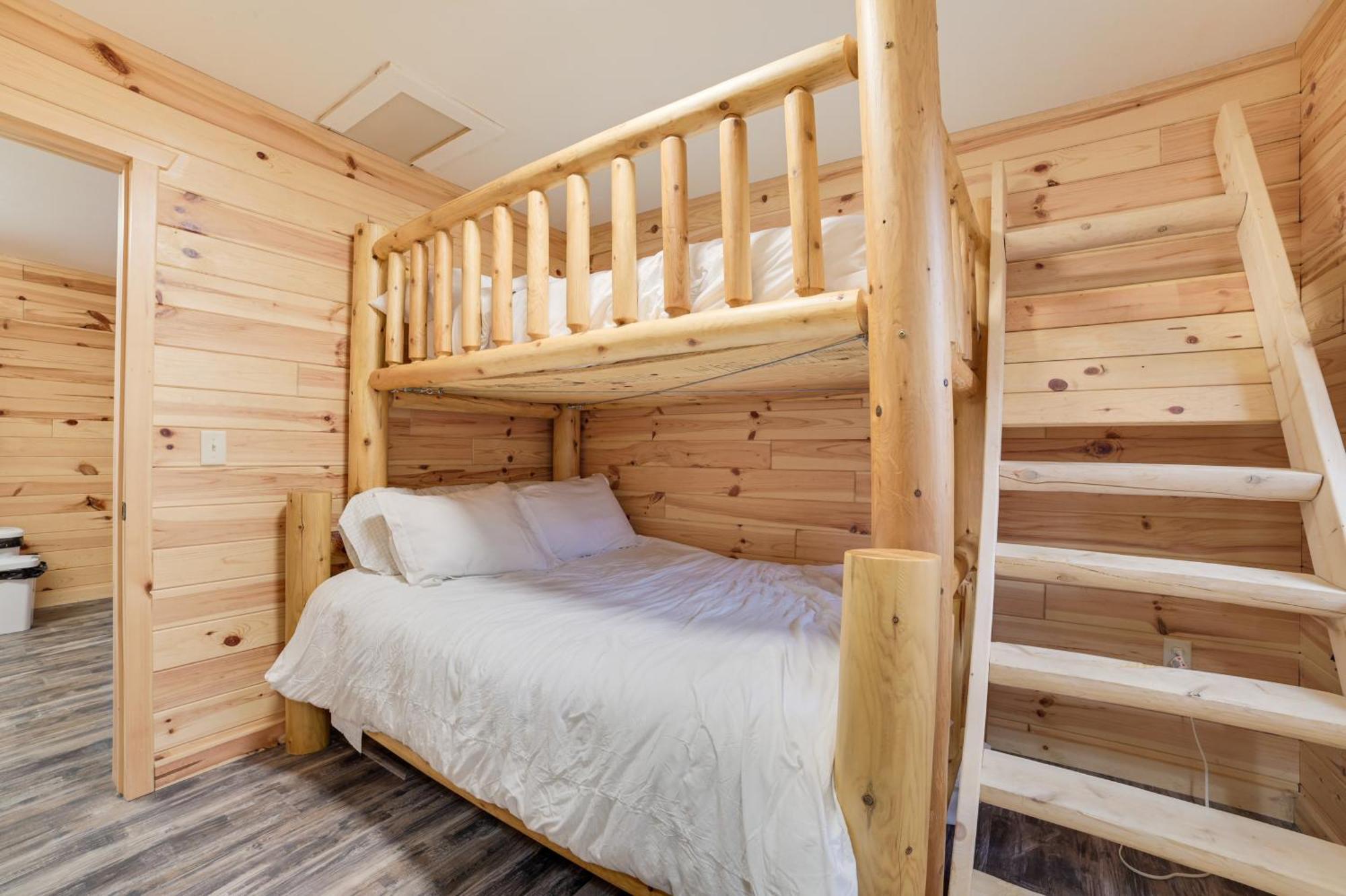 Scenic Evans Hideaway Steps To Lake Huron! Oscoda Exteriér fotografie