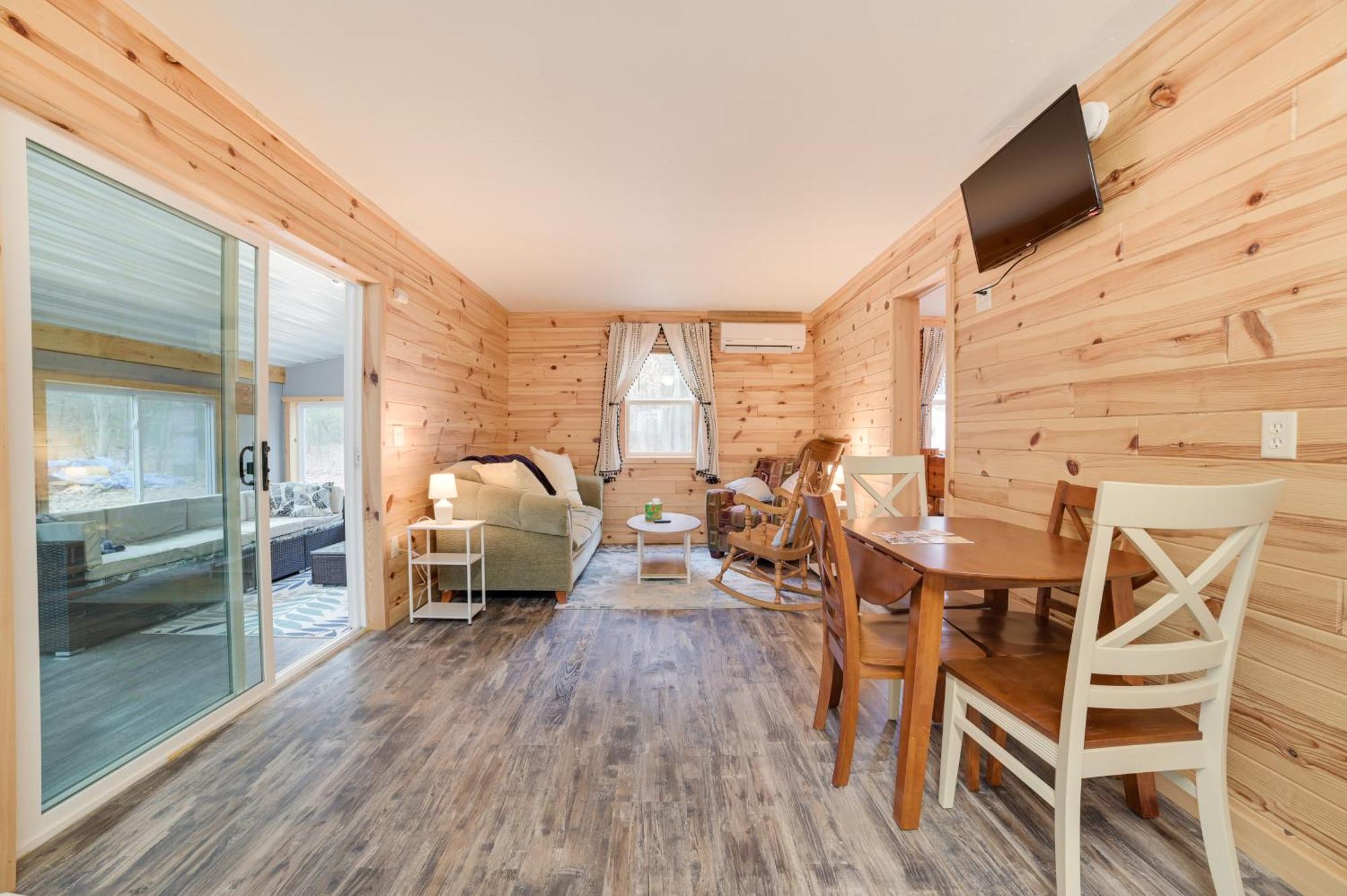 Scenic Evans Hideaway Steps To Lake Huron! Oscoda Exteriér fotografie